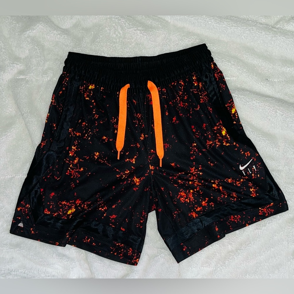 Women’s Basketball shorts Medium
